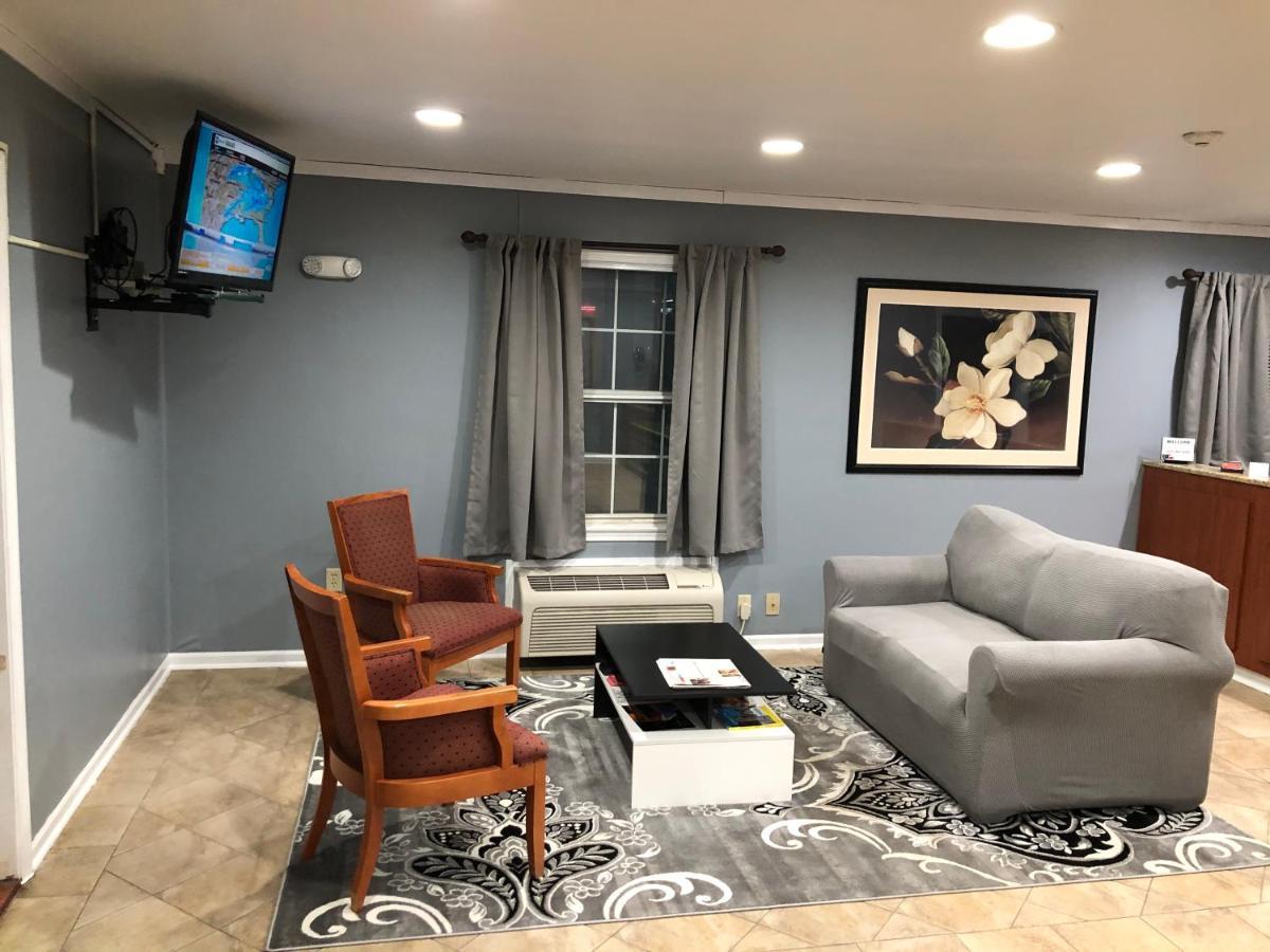 First Heritage Inn Rantoul מראה חיצוני תמונה